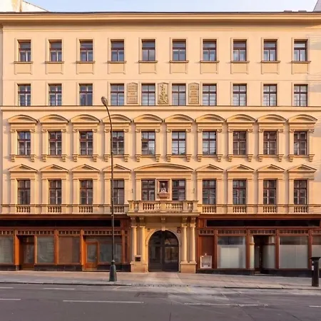 Apartamento Antonín Dvořák žitná 14 *